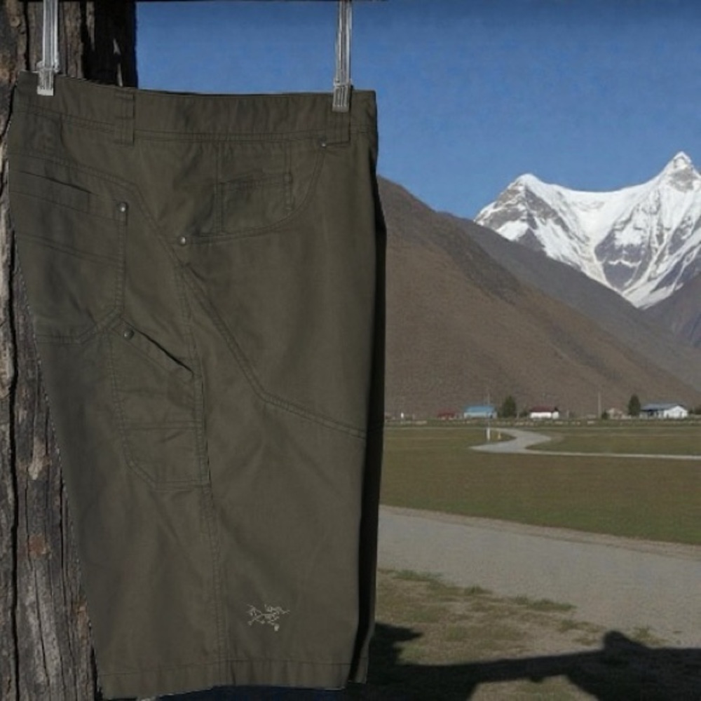 ARCTERYX MENS BASTION SHORTS SZ36 INSEAM 12.5. BROWN BREATHABLE HIGHLY DURABLE - Picture 3 of 10